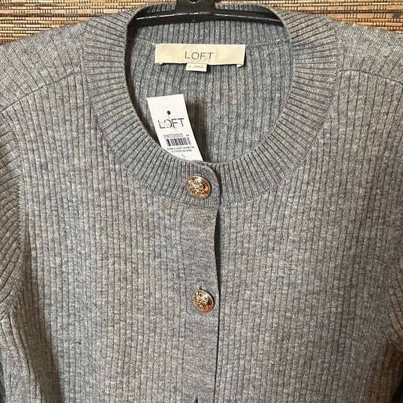 NWT LOFT Petite Ribbed Button Pocket Mini Sweater Dress - Picture 2 of 4